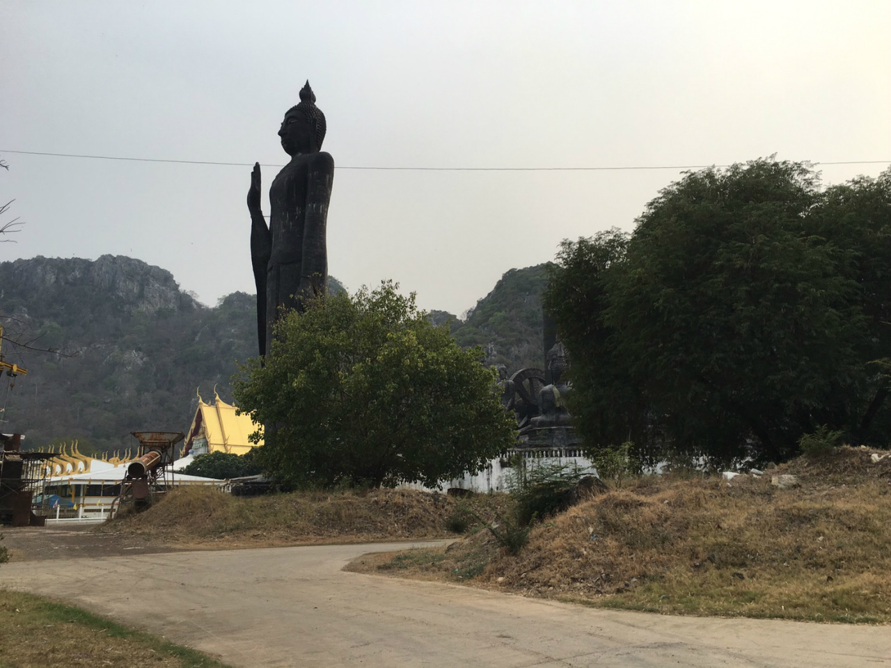 Wat Thamkrabok07